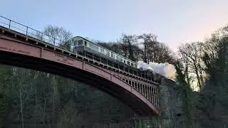 SVR WINTER STEAM GALA: Auto train crosses Victoria Bridge with 1450