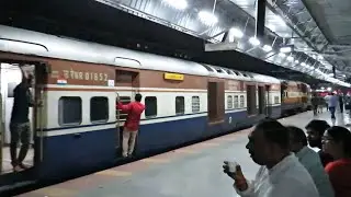 BEST Train Journey in Pune to Hazrat Nizamuddin Darshan Express
