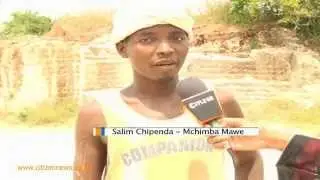 Vijana Waharibu Msitu wa Kaya Wakitafuta Riziki
