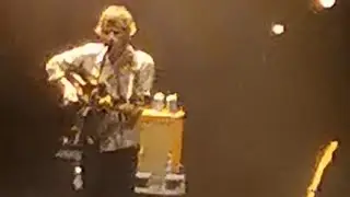 Johnny Flynn - Detectorists Theme (Live at the Hammersmith Apollo, 19/09/2024)