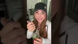 ￼Green Apple flavored greens from @cleansimpleeats6098 Code Rhonda will score you 10% off site wide!