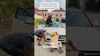 Yahoo boy sprays money to loyal fans