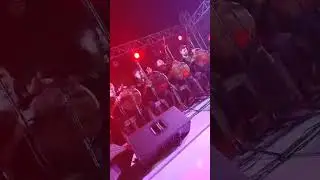 راكب عالحمراء وسرجها مقدود  52.193.018