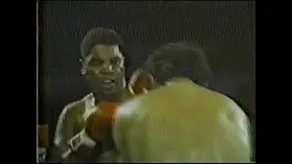Jimmy Young vs Franco Thomas Full Fight! Thomas in Studio, interview & round-by-round Commentary