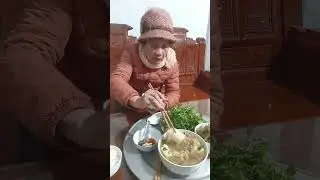 My 81-Year-Old Mom Loves This Traditional Soup! (Clean Bowl)