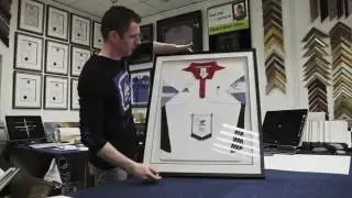 Ian Kenny Framing : Stretching and framing a signed Chris Hoy cycling top