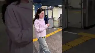 Новый способ оплаты метро!