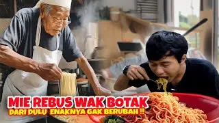CAPEK KERJA SEHARIAN HILANG DENGAN NIKMATNYA MIE REBUS WAWAK INI .