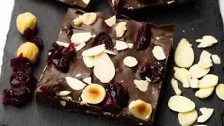 Homemade chocolate bites/chocolate rocks 