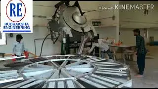 Tilting crucible furnace