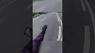 Его не пускаем на дорогу. Автор: electricunicycle3