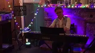 Minute waltz at the Masonic