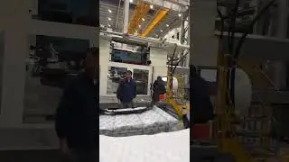 🚀 Precision Meets Power: SOUND DP4200 TWO platen injection molding machine  in Action