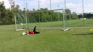 KEEPERtraining Flanke mit Torschuss