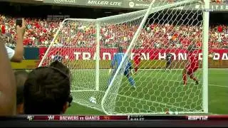 Rooney, Rafael, and Nani win it for United