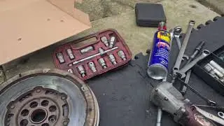 Ford CMax 2.0 tdci clutch kit and DMF replacement HOW TO..
