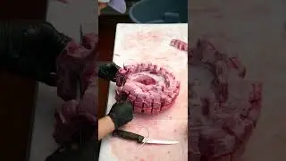 Cutting a Pork Crown Roast #butcher #meat #pork