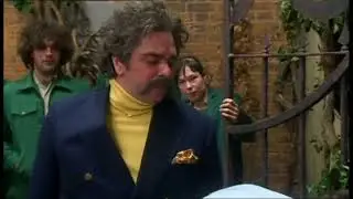 Mighty Boosh - Bob Fossil vs Dixon Bainbridge #1