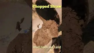 Mudding #azhomestead  #offgrid #naruralbuilding #cob #mudding #strawbale  #slipstraw #lightclaystraw