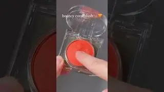 🧡 Makeup Revolution Bouncy Blur Blush in Coral Blur Burst Coral 🪸 #BlushGoals #Makeup