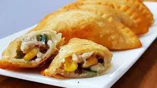 Creamy Chicken Half Moon Pie l Cooking with Benazir