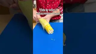 Microwave corn for 2-4 minutes for an easy, silk free shuck! #corn #summer  #microwave #cookout