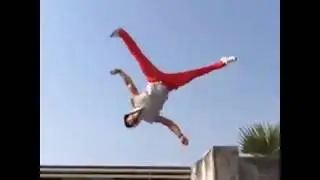 Tiger Shroff acrobat jump