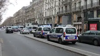 Police en Urgence Paris . Police Cars responding In Paris ( Compilation )