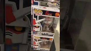 Chrono toys hunt. #funkohunt #rokimoto #labubu #funko #funkopop #onepiece #gundam #collectorstore