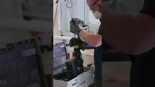 Cordless rotary hammer drill KHC 18: Two chucks for versatile applications