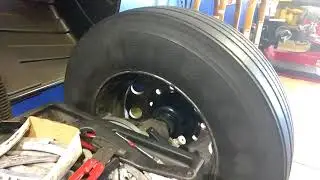 Balancing a commercial truck wheel & Tire