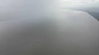 Flying over Fly River, the biggest river in Papua New Guinea 🇵🇬
