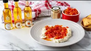 Cayenne & Peach Red Pepper Relish with Tuscan Herb Pita Chips