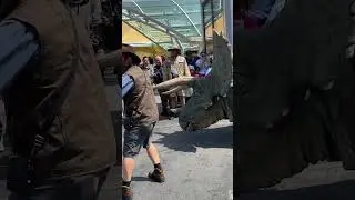 Jurassic World Triceratops Juliet encounter