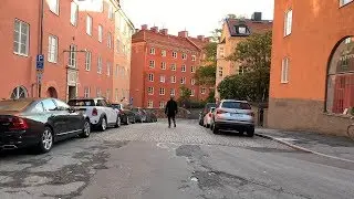 Stockholm Walks: Röda Bergen to Karlberg. Beautiful area with 1920’s typical Stockholm architecture.
