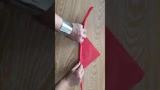 Realizzare una rosa con un tovagliolo di carta
