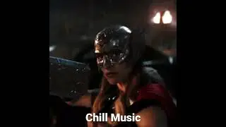 Lady Thor Holding Broken Mjollnir - Natalie Portman