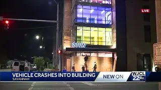 Car into SCAD building in downtown Savannah