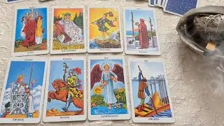 How to GLOW UP in 2026 - Tarot Edition