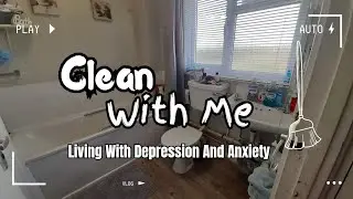 I Cleaned My Bathroom, Hallway & Stairs - Real Life Unedited 
