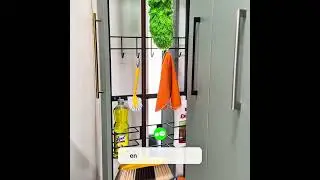 Columna para organizar productos de limpieza