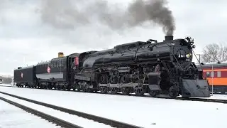 HO Scale Broadway Limited Milwaukee Road S3 #261 IN ACTION!