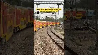 12985 Jaipur-Delhi Double Decker express curving towards Rewari Jn.