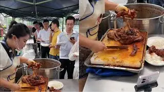Asian street stewed pork foot rice