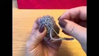 Вплетение нитей без узлов.