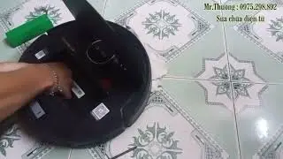 Robot Ecovacs T5 Max không chạy, báo đèn đỏ liên tục.