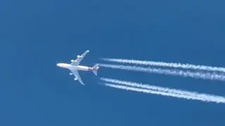 Martinair Cargo Boeing 747-412(BCF) (MP6121, PH-MPS) flying over my house from AMS Airport to MIA