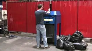 Compacteur &agrave; d&eacute;chets 240 litres