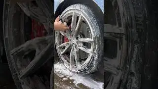 How to properly clean your wheels like a pro 😎 #cardetailing #bmw #m4 #shorts #carsofyoutube