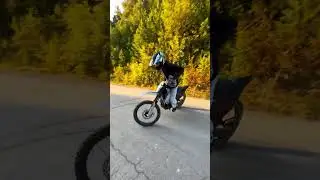 #bikelife #джог #yamaha #стант #aerox #мопед #эндуро #питбайк #скутер #stunt #stuntrider #stuntride